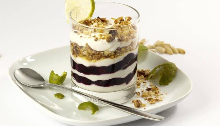 yoghurt kwark muesli vruchten