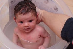 Babyemmer of tummytub