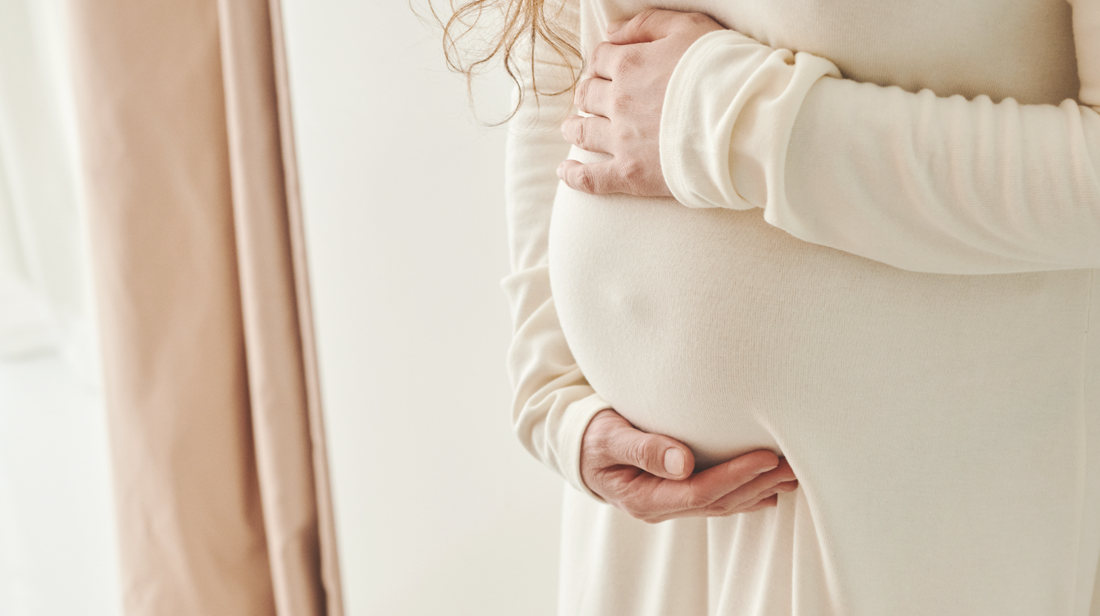 Tintelende vingers tijdens de zwangerschap oorzaken en tips